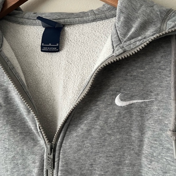 NIKE ZIP UP HOODIE - Picture 3 of 3